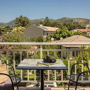 Apartment Rosilion &, Katelios